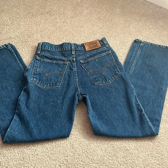 “Levi- Vintage Women’s Jeans size 30” - Picture 1 of 7
